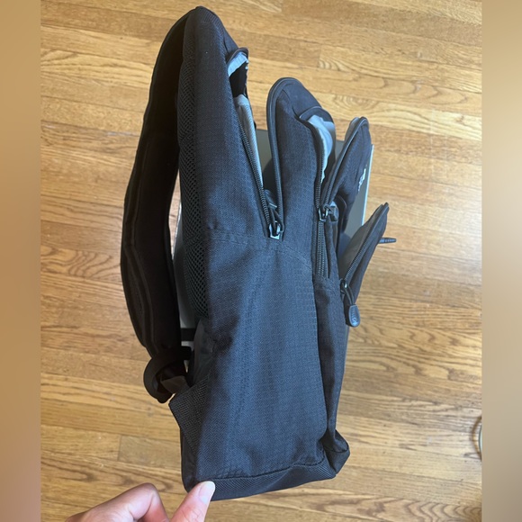 High Sierra Swerve Backpack - Picture 7 of 8